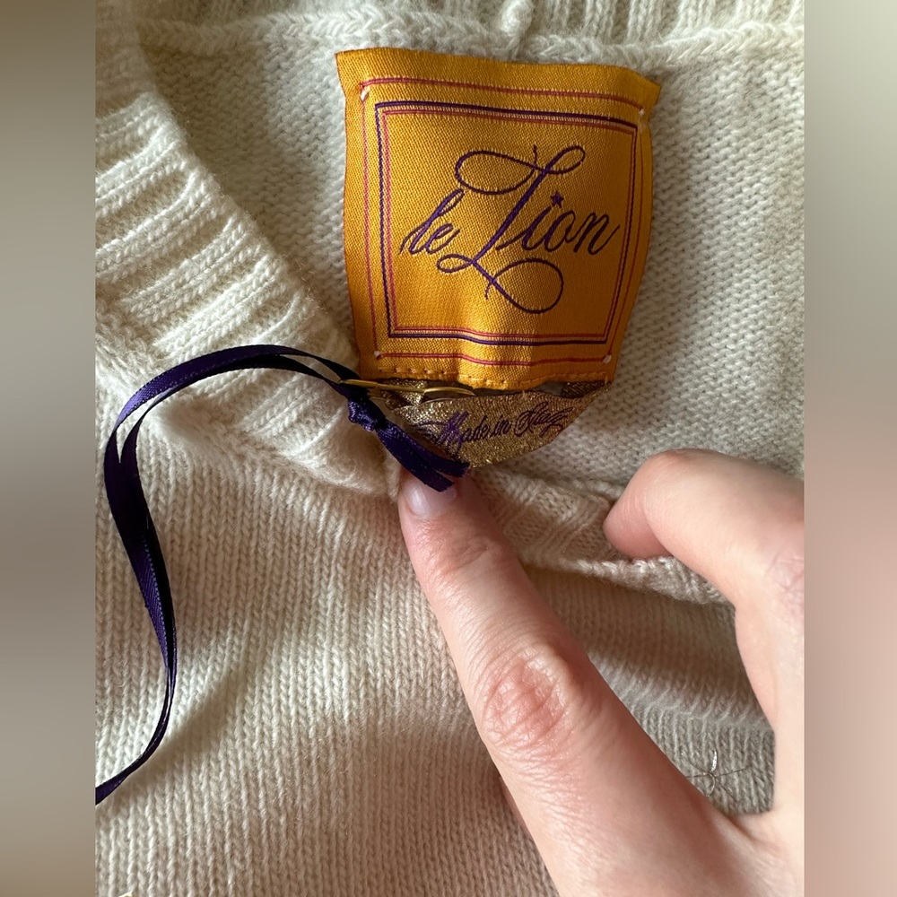 Le Lion zodiac sign astrology sweater wool NEW - Picture 7 of 14
